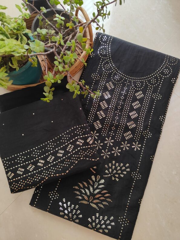 Mal Chandri with Mukesh Work